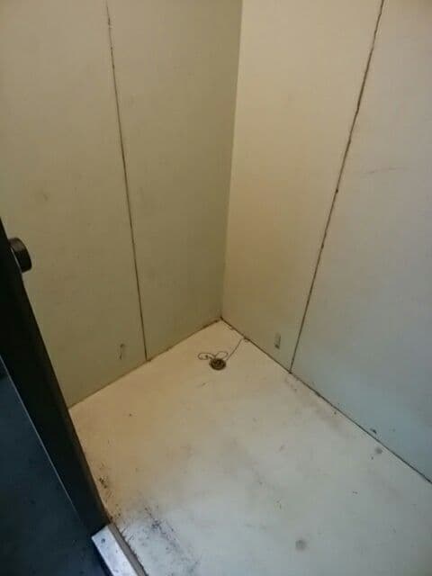 引取り プレハブ冷蔵庫 設定温度－5 ℃～＋15℃