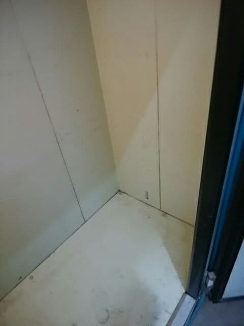 引取り プレハブ冷蔵庫 設定温度－5 ℃～＋15℃