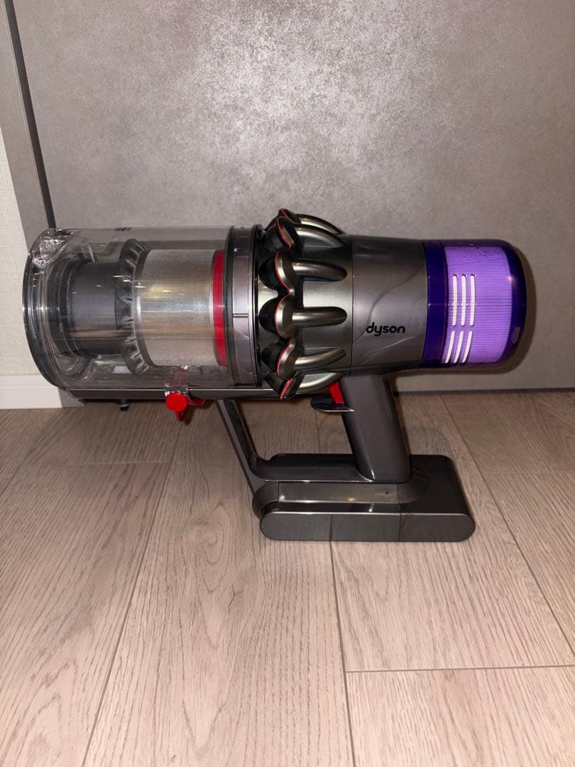 【純正充電ドック付】【美品】dyson Ꮩ11 fluffy+ SV14