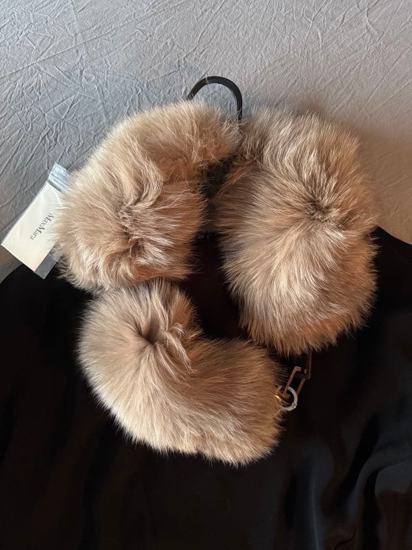 新品 エス マックスマーラー フォックス ファー スヌード ネックウォーマー