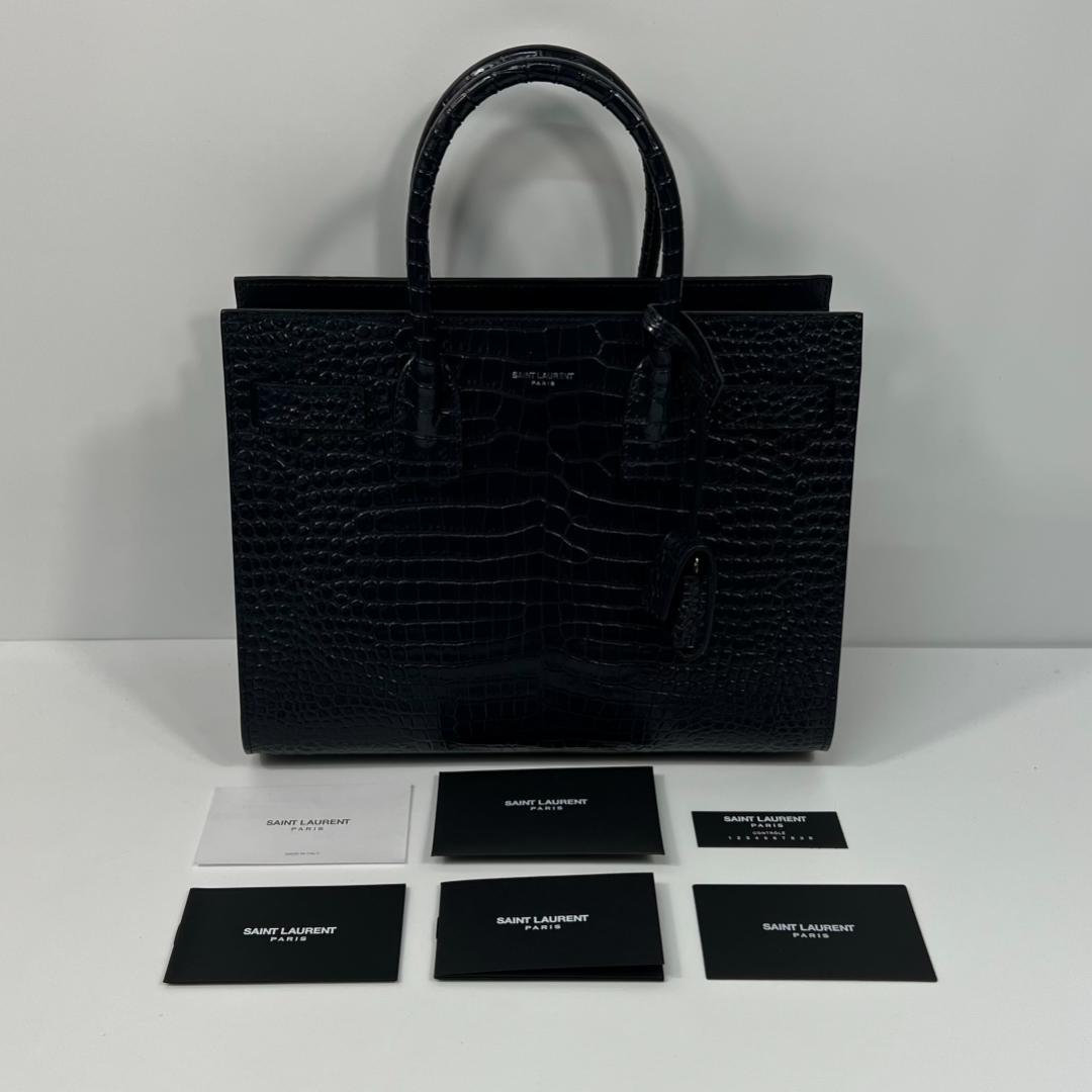 サンローラン 421863 サックドジュールベイビー ネイビー MBZ286