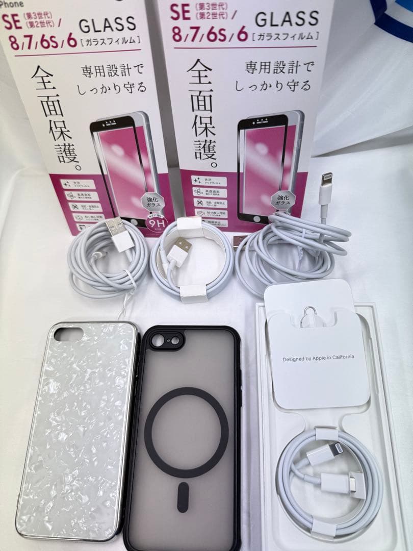 iPhone SE3 128GBミッドナイト充電ケーブル付き