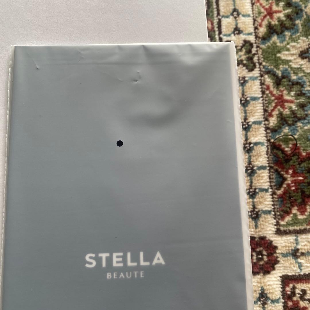 ステラボーテ　レーザーEMSリフトブラシPro