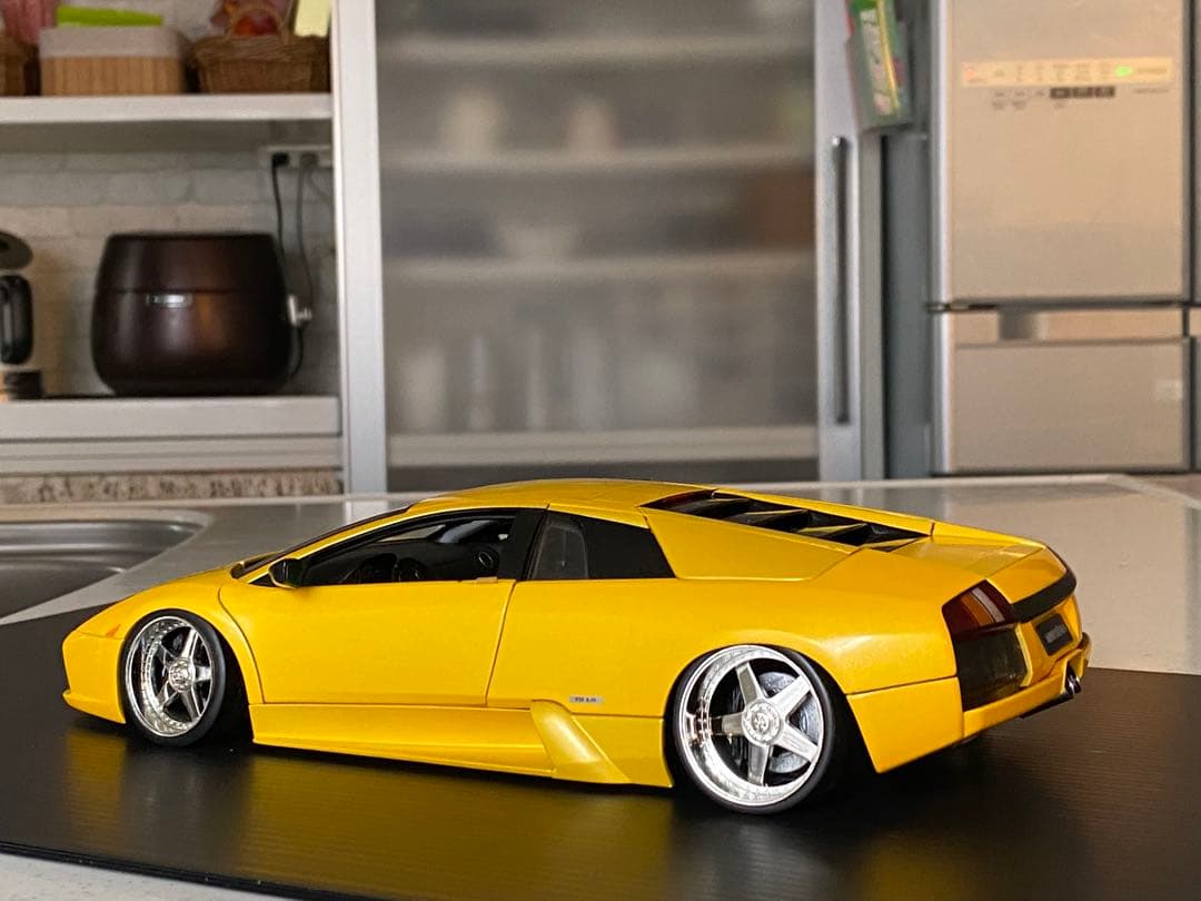 【モリ】 ランボルギーニ　ムルシエラゴ ローダウンカスタム　1/18