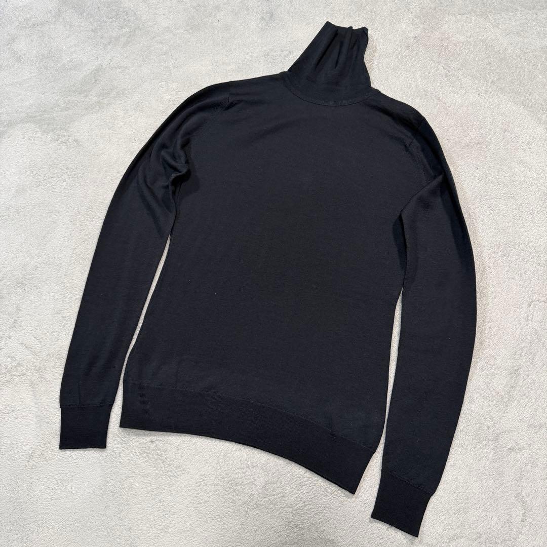 ジョンスメドレー　ブラック　タートルネック　ニット　Mサイズ ウール