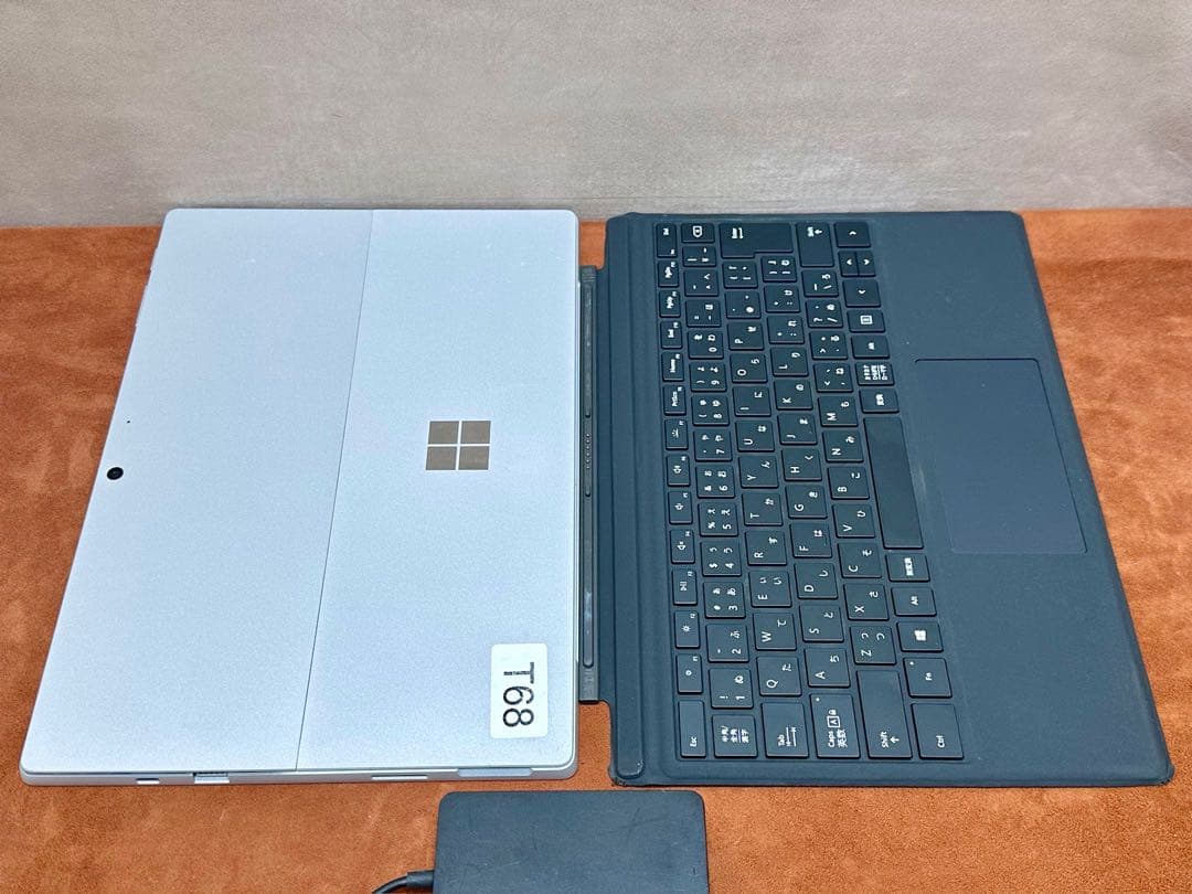 Windowsタブレット本体 surface pro7+ i5 1135G7 8GB
