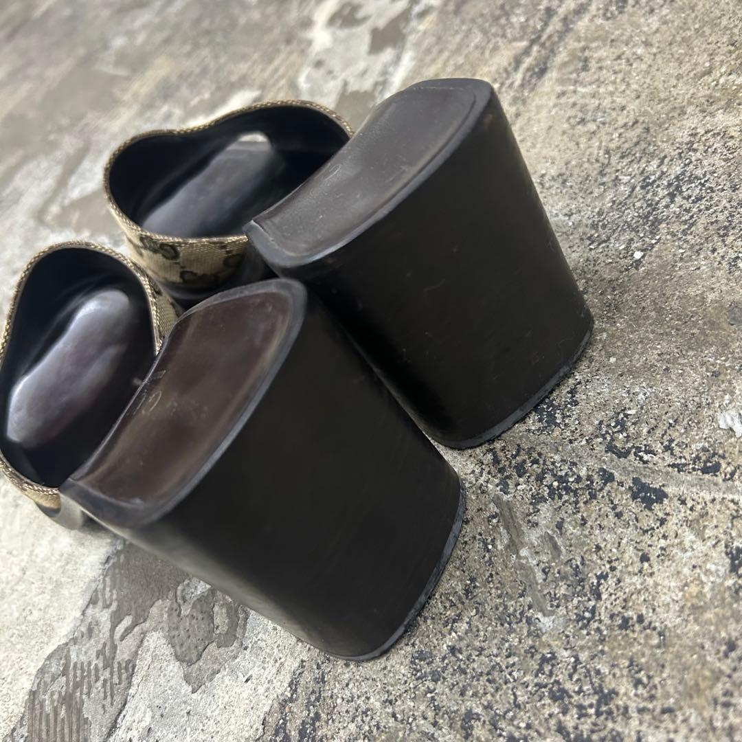 GUCCI シール サンダル 38 1/2