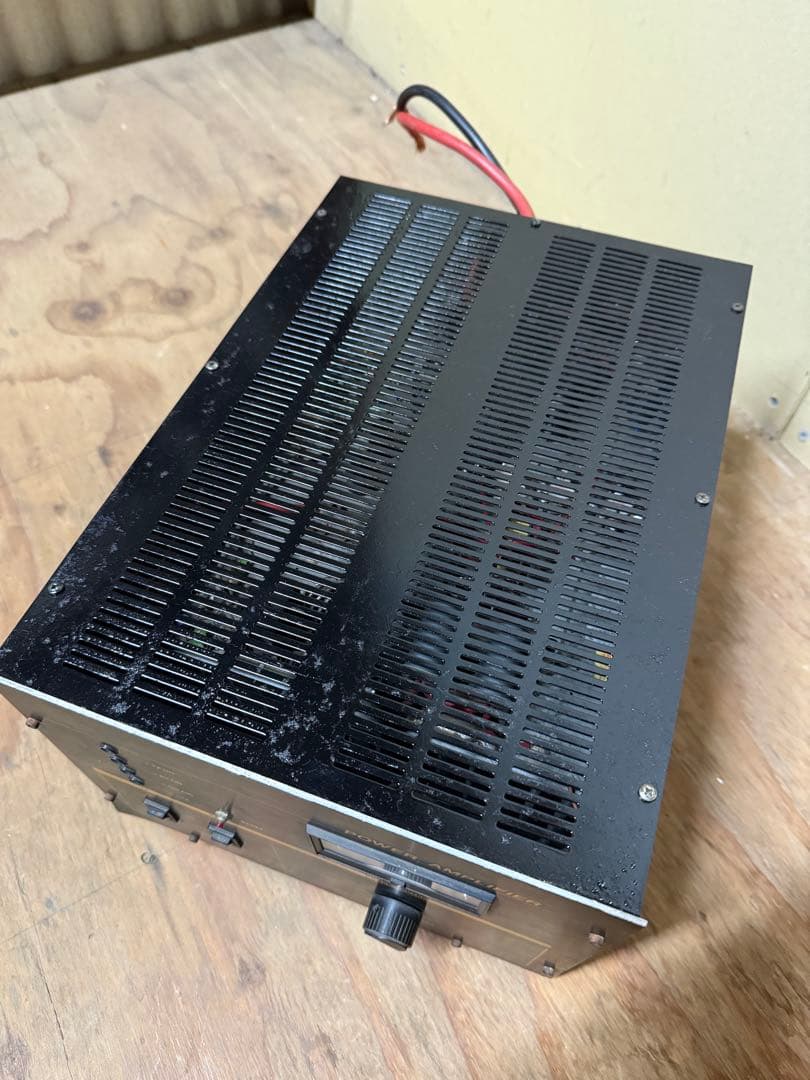 パワーアンプリファイア　リニアアンプ