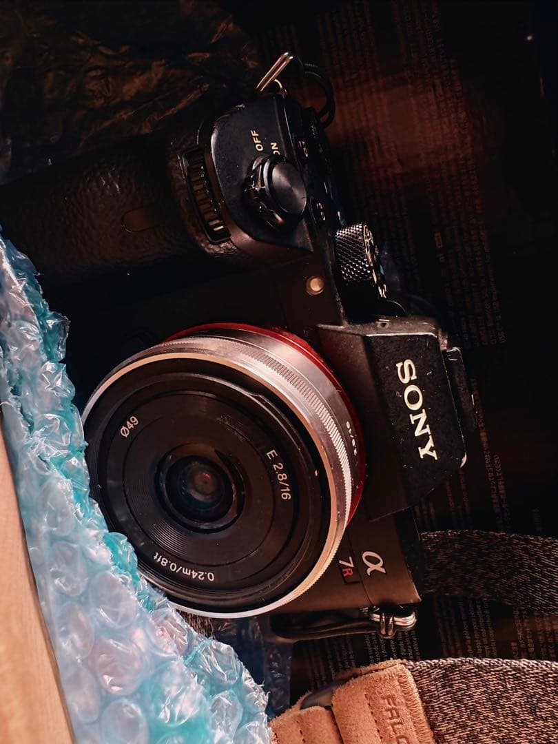 SONY α7 III ミラーレスカメラ 本体とレンズ付き