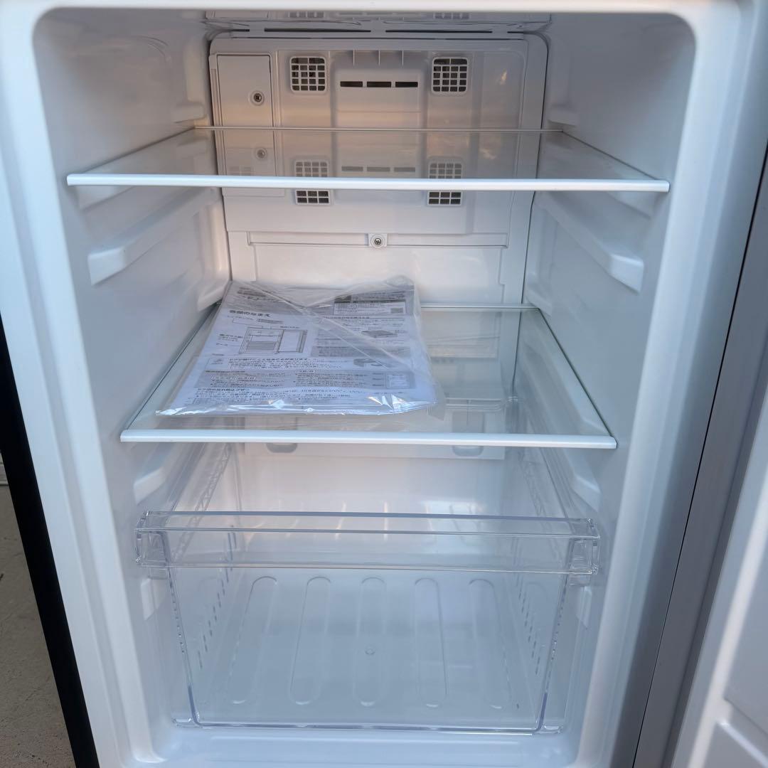 ●極美品 女性オーナー シャープ 冷蔵庫 FJ-HM7K-H 72L 2024年
