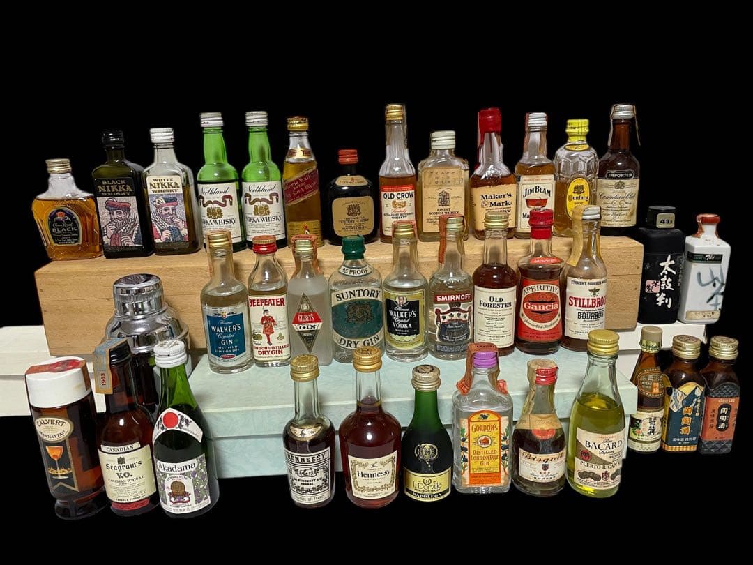 古酒 ヴィンテージ ミニボトルセット ヘネシー ナポレオンなど　68本セット