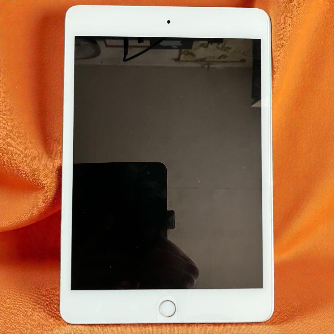 ipad mini 第5世代 64GB シルバー Wi-Fi＋docomo