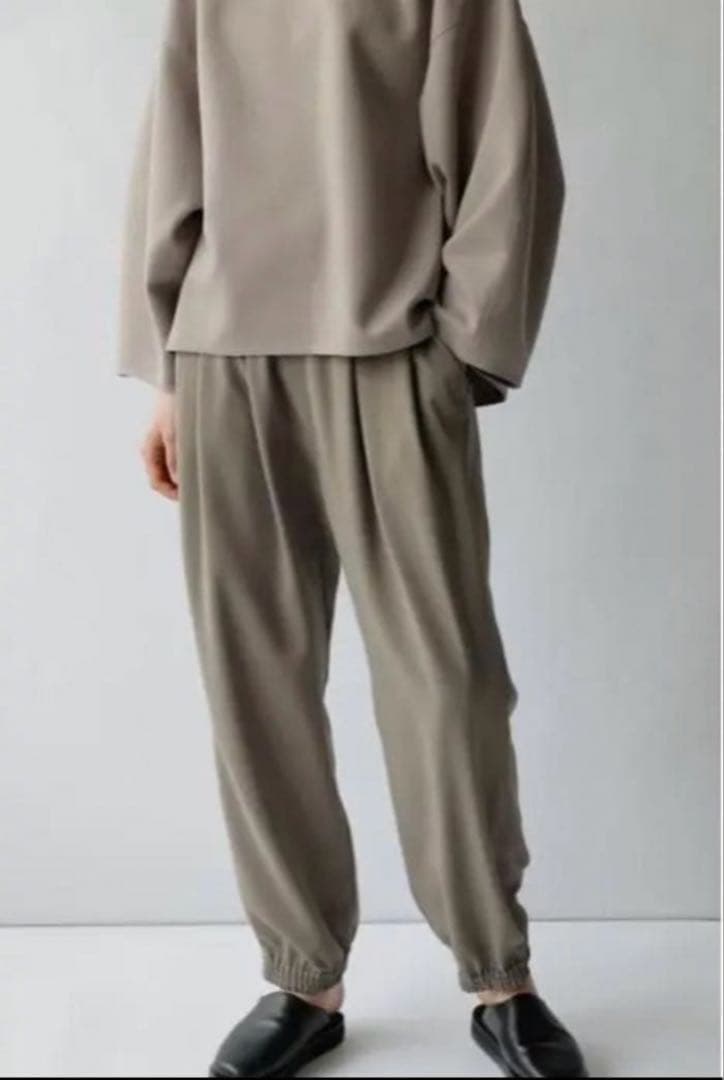 フローレント　トリニータパンツ　2023