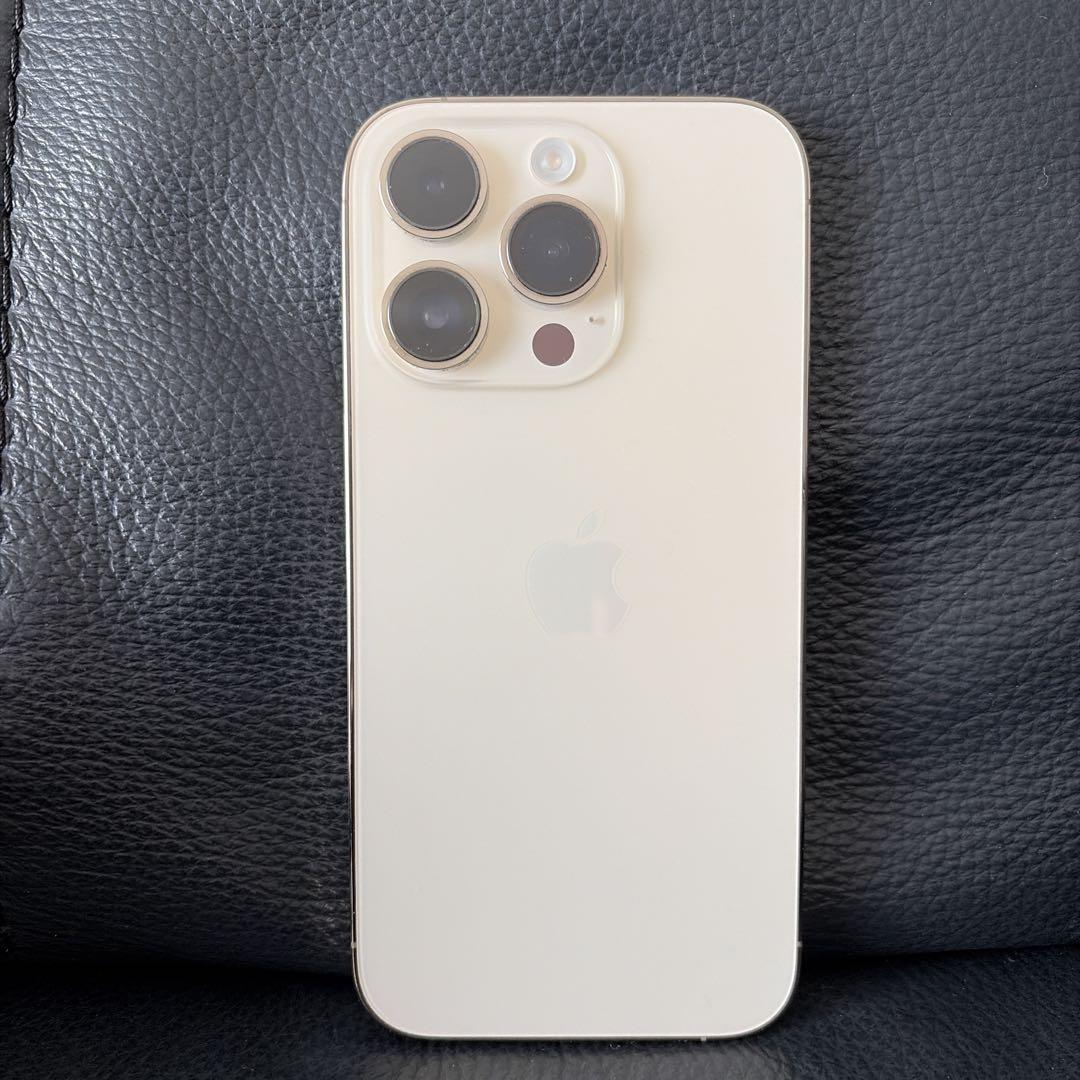 ドコモ iPhone14pro 256GB ゴールド SIMロックなし