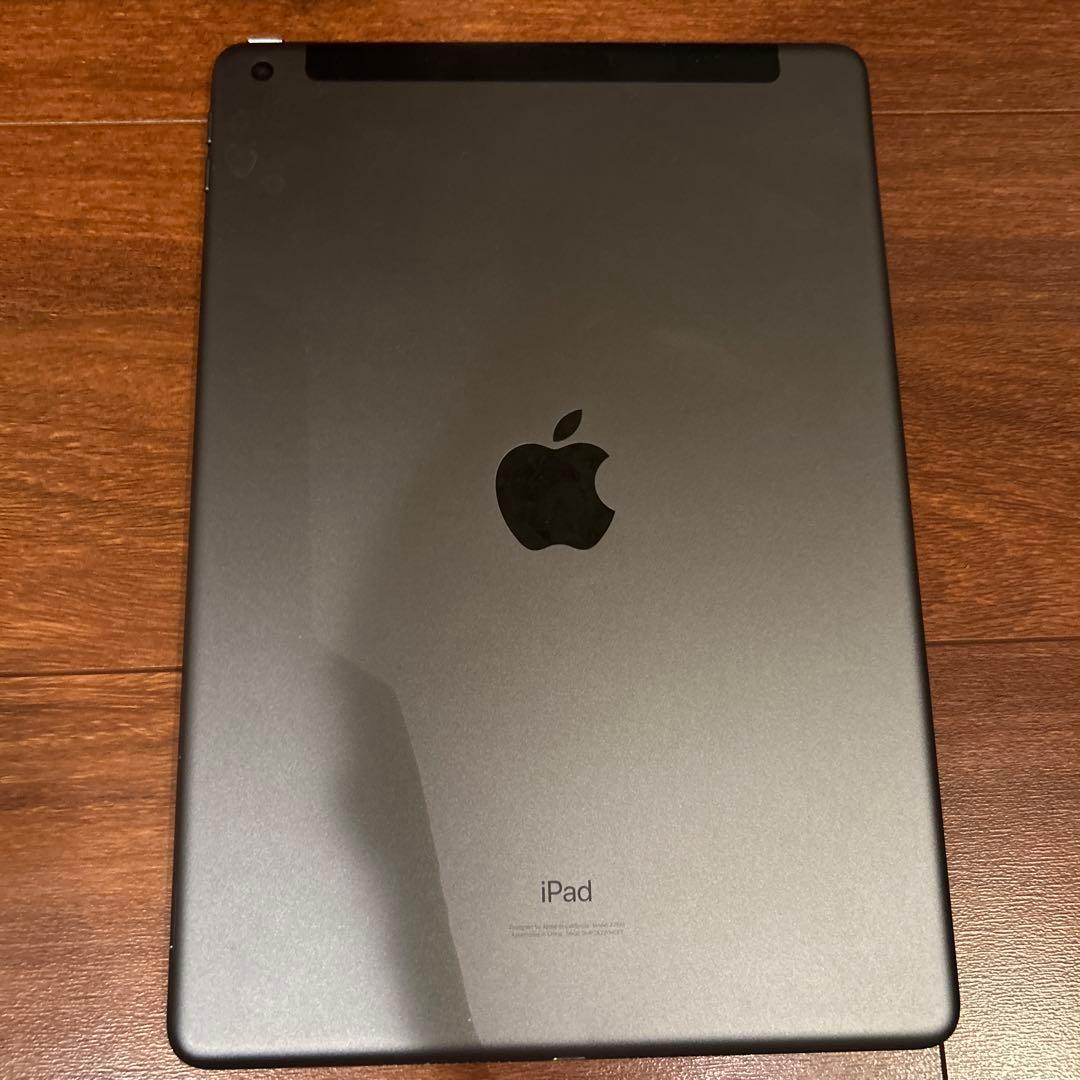 ア*サ様 iPad 第7世代 本体　32GB