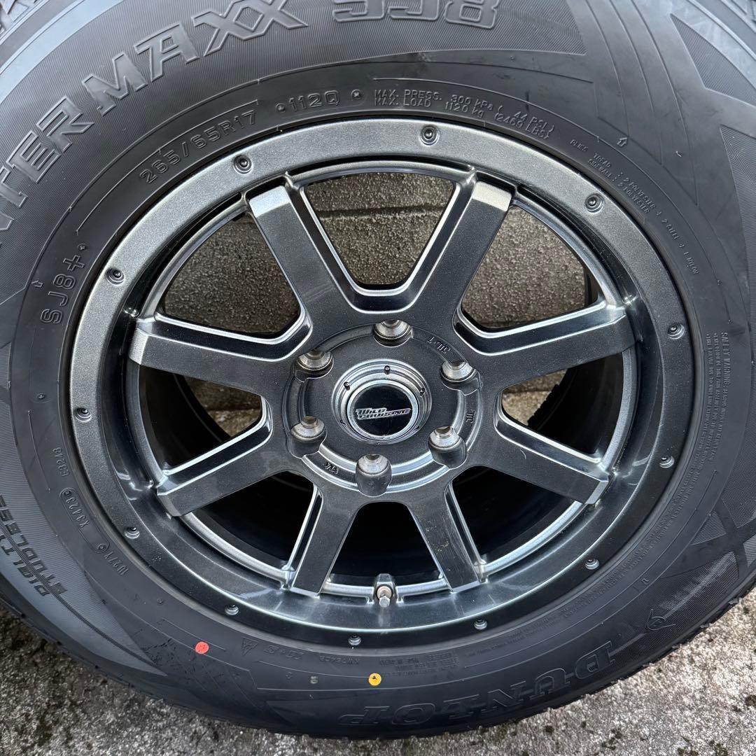 265/65R17 2023年製スタッドレス ハイラックス GUN125 プラド