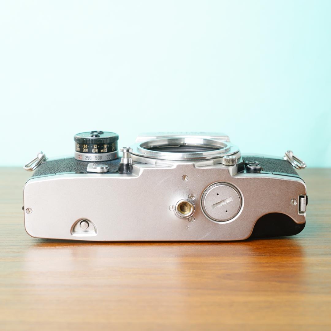 完動品◎コニカ AUTOREX ボディ ハーフサイズ フィルムカメラ #53