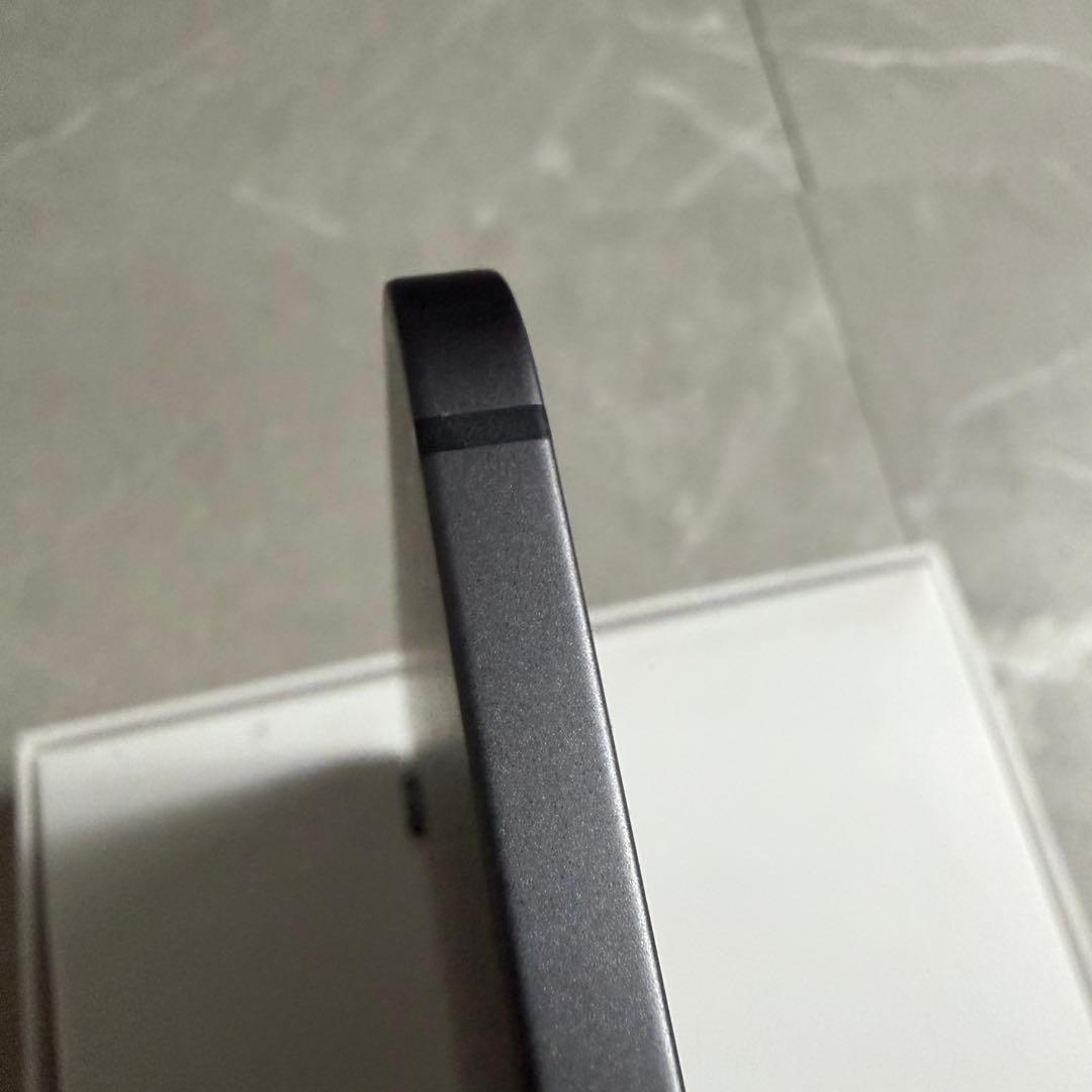 iPad Air 4世代　Wi-Fi + Cellular 256GB