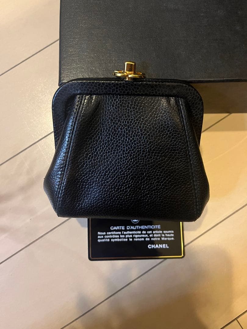 未使用　激レア　CHANEL キャビアスキン　ケース　ポーチ　がま口