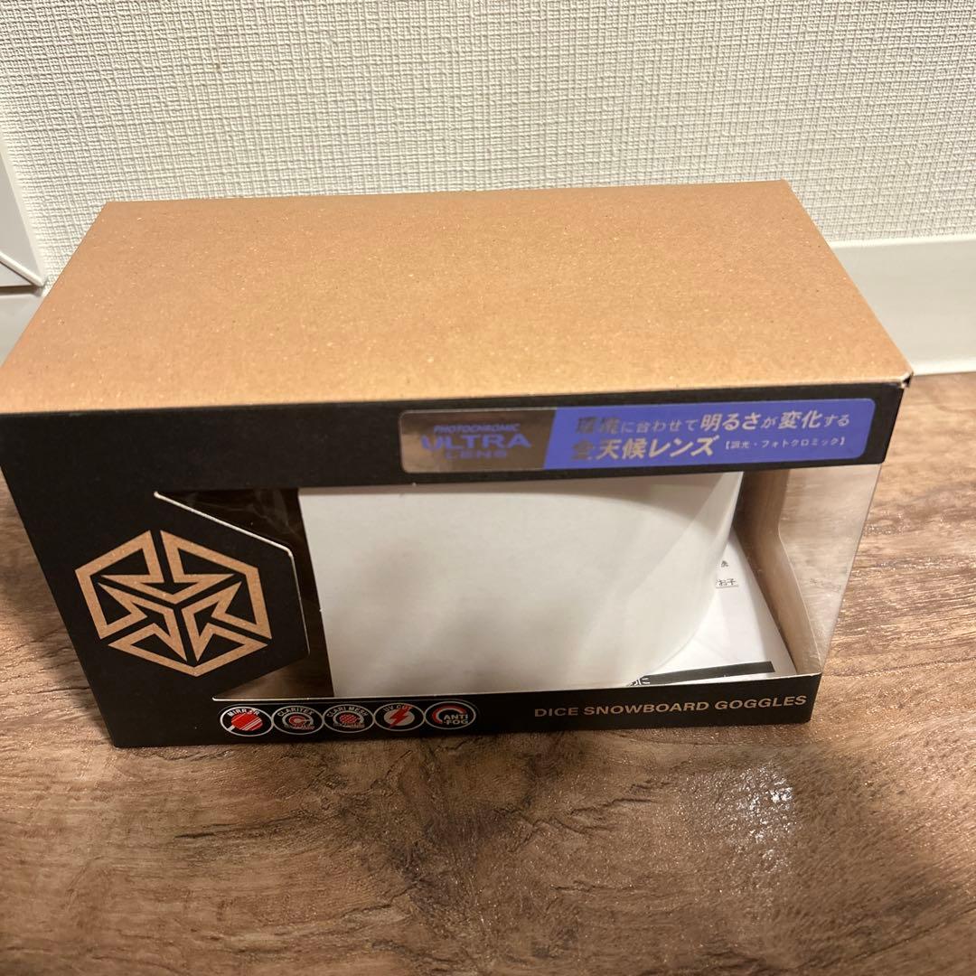 Dice showdown ultra x 調光レンズ