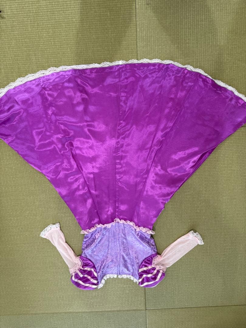 東京ディズニーリゾート　ビビデバビデブティック　ラプンツェル　ドレス　130