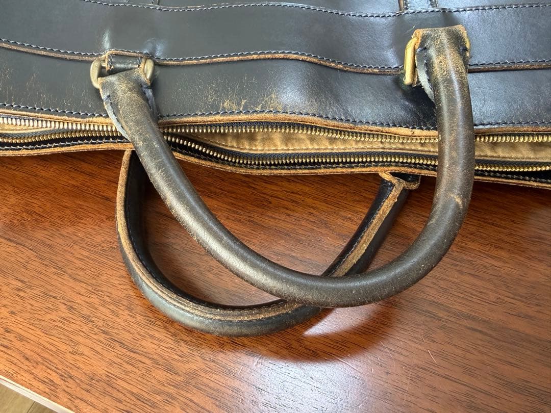 ガンゾ　GANZO ネイビー レザー ビジネスバッグ