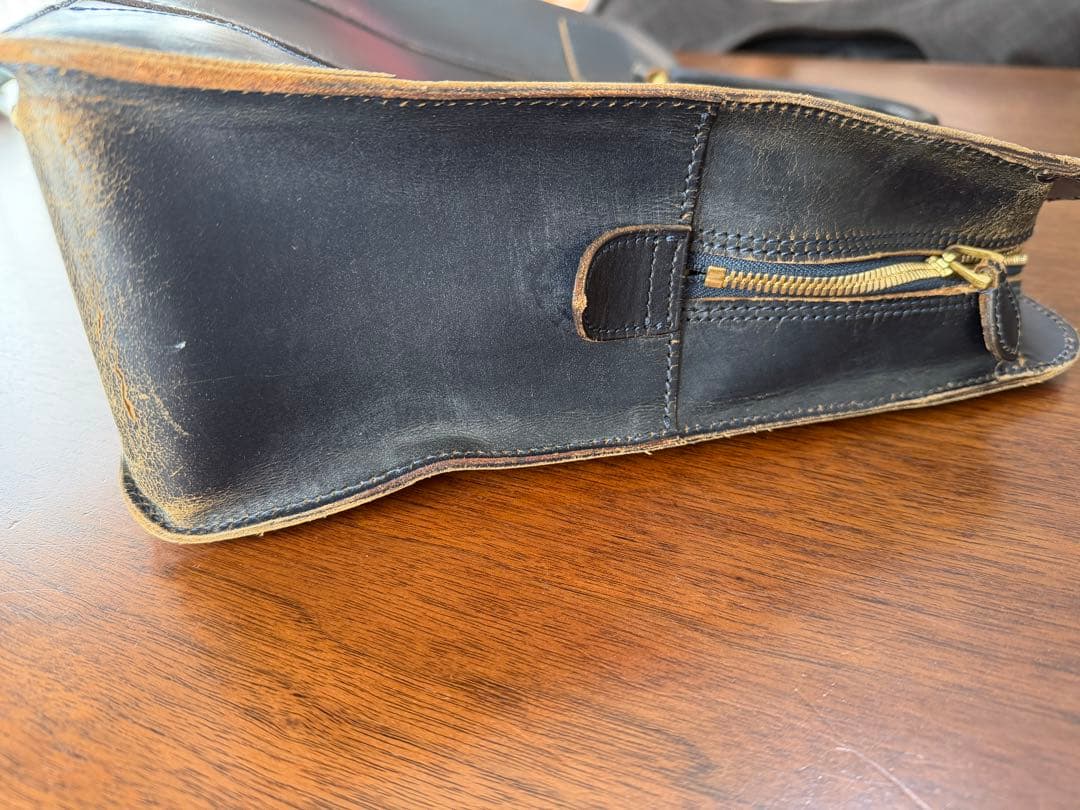 ガンゾ　GANZO ネイビー レザー ビジネスバッグ