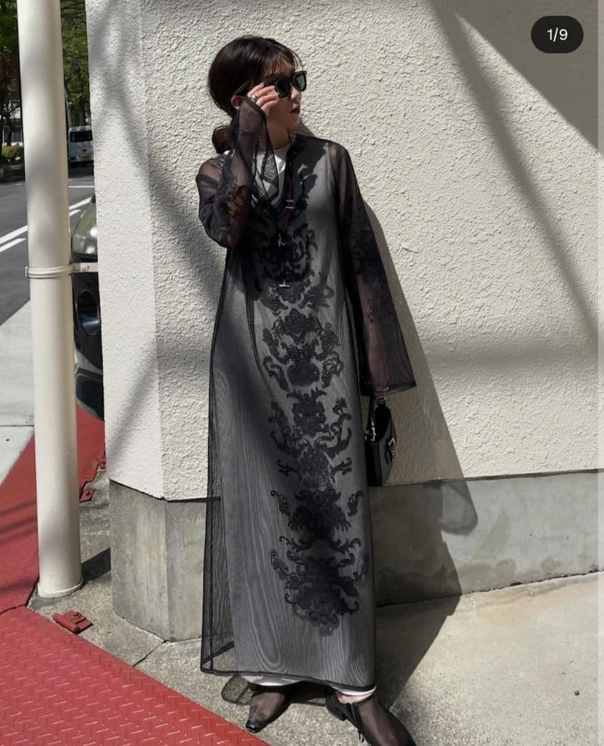 Ameri　FLORA EMBROIDERY MESH DRESS