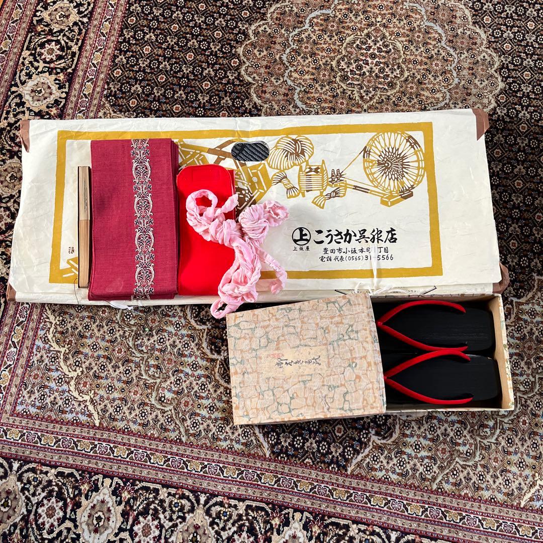 新品未使用、浴衣一式、下駄、扇付き 長身でもOKです。