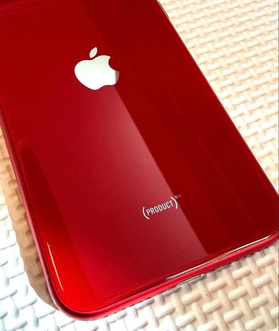 Apple iPhone SE 第3世代　レッド極美品