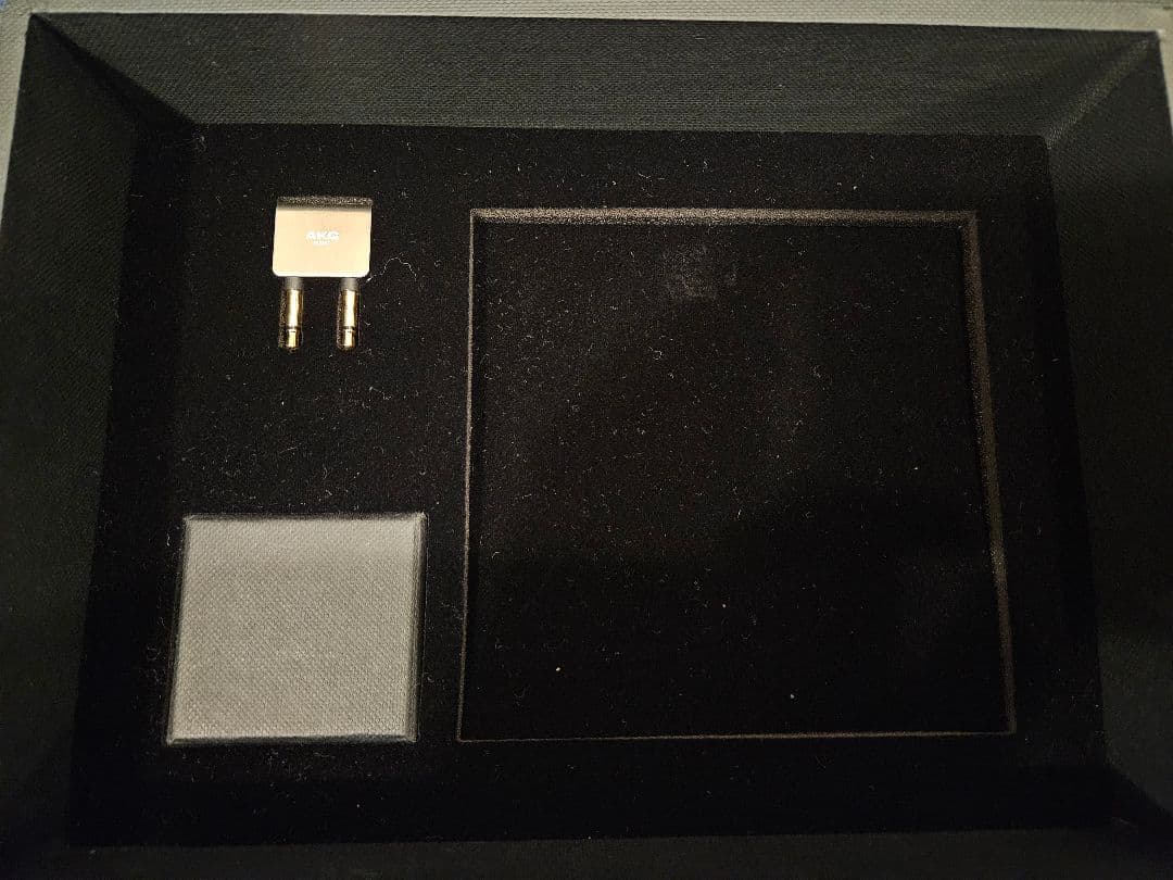 AKG K3003 イヤーピース3ペアのみ欠品