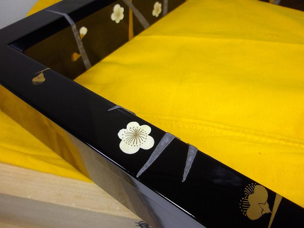 平安宗章作 槍梅蒔絵 炉縁 尋牛斎家元（久田宗也） 茶道具