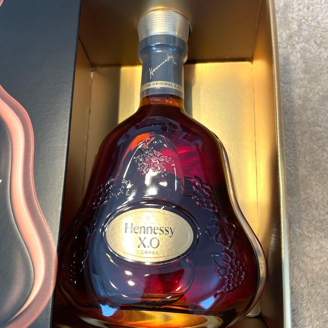 箱入り Hennessy X.O コニャック　ミニボトル