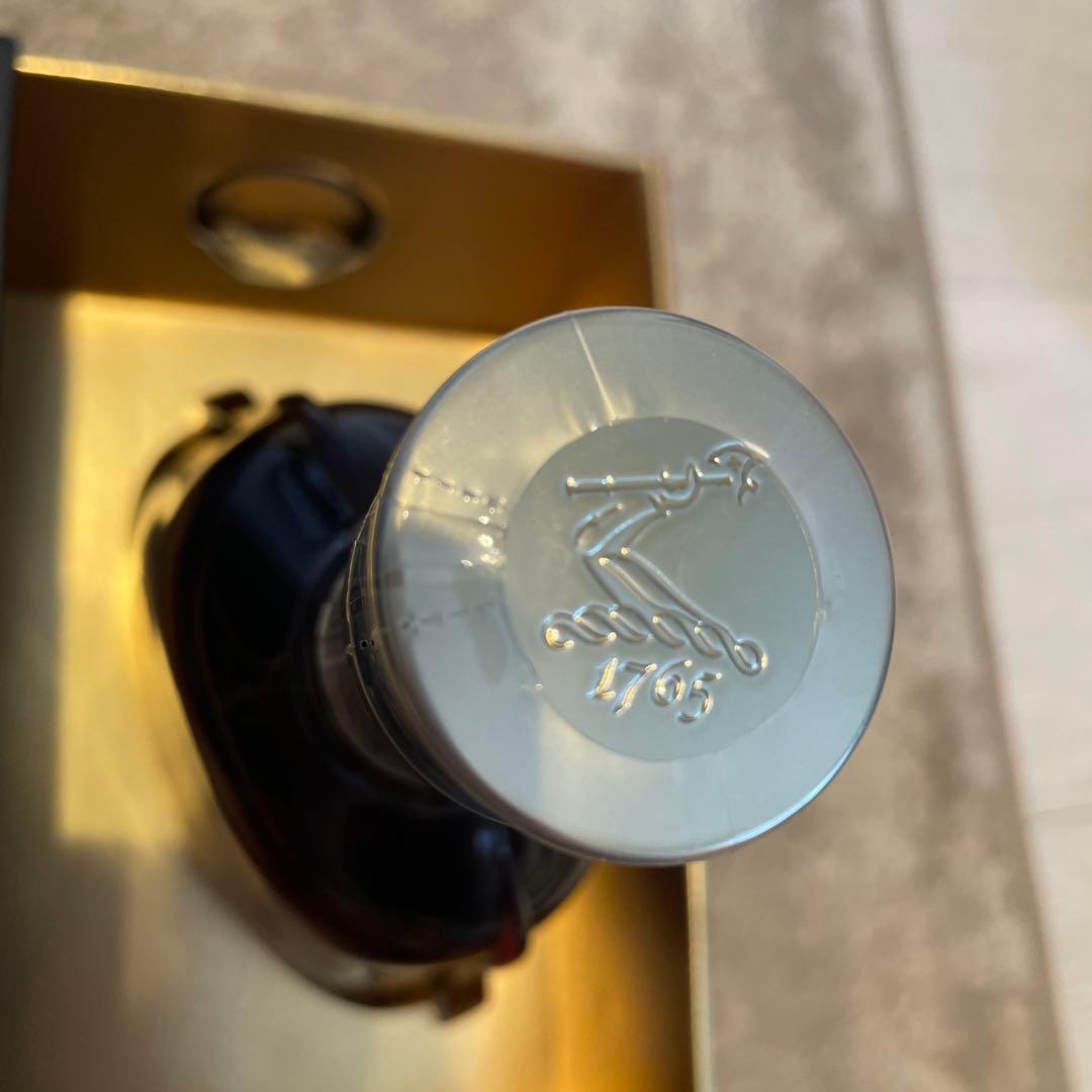 箱入り Hennessy X.O コニャック　ミニボトル