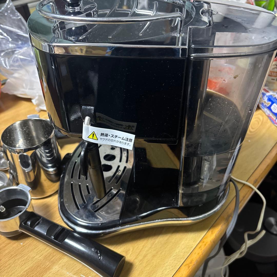 DeLonghi ECO310 BKエスプレッソマシン