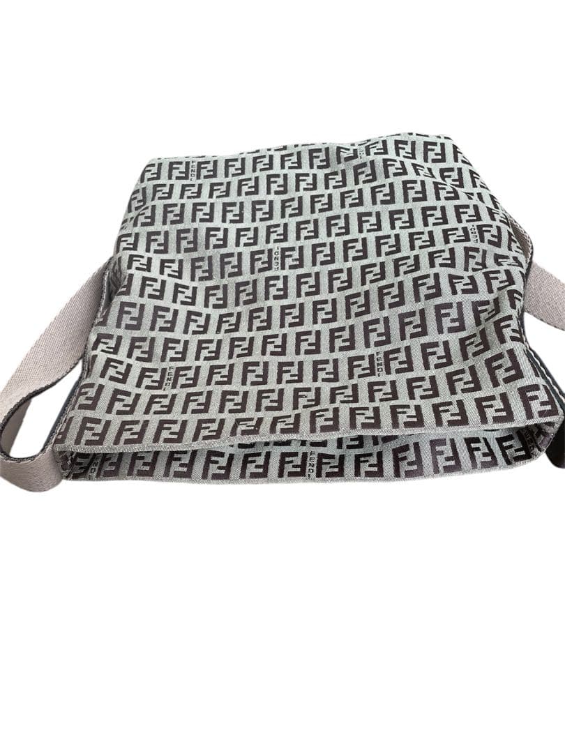 Fendi ズッキーノ　ショルダーバッグ　キャンパス
