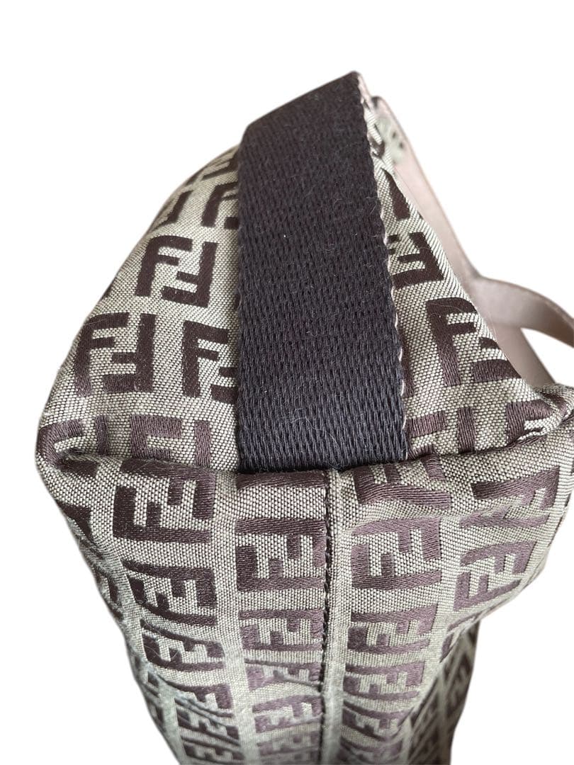 Fendi ズッキーノ　ショルダーバッグ　キャンパス