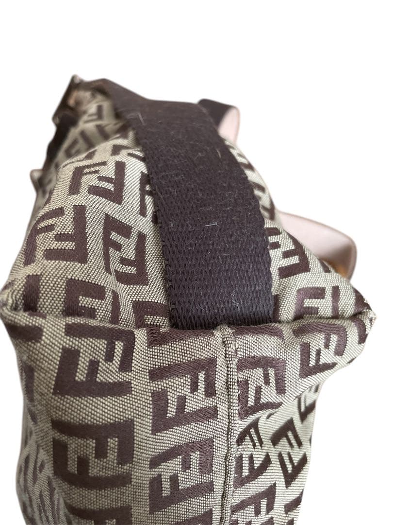 Fendi ズッキーノ　ショルダーバッグ　キャンパス