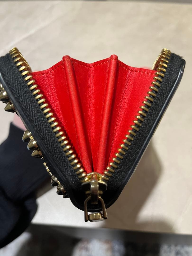 クリスチャンルブタン パネトーネ 財布