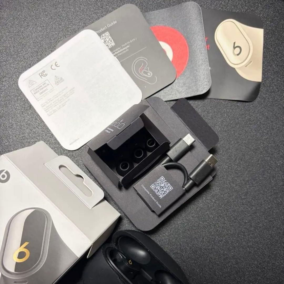 Beats Studio Buds + (完品・おまけ付き)