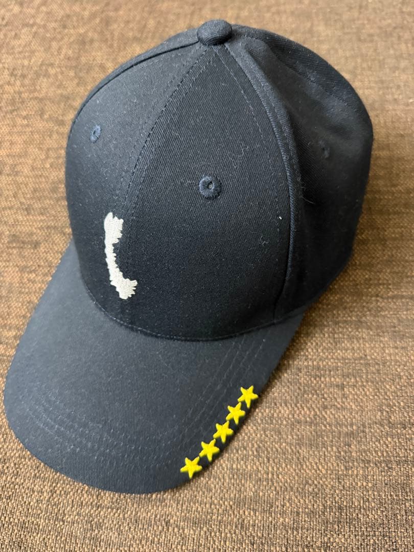 エ*ン様 非売品　競馬　コントレイル　キャップ