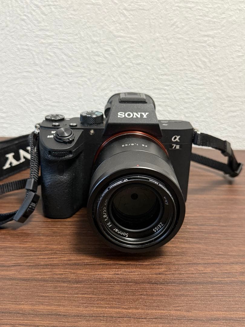 SONY フルサイズミラーレス一眼カメラα7 III (ILCE-7M3)