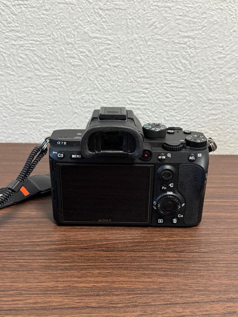 SONY フルサイズミラーレス一眼カメラα7 III (ILCE-7M3)
