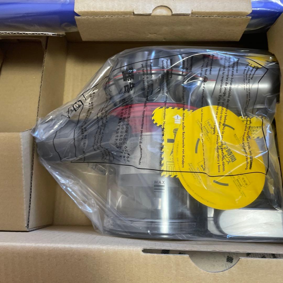 ！HIROさん専用！Dyson v7（sv11コードレスクリーナー）新品未使用