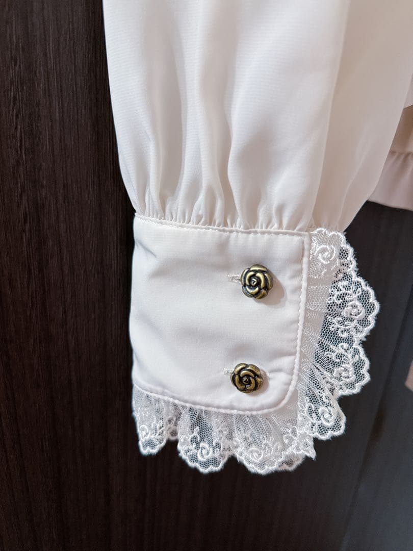 イノセントワールド　ルーシーブラウス　生成　ショコラ