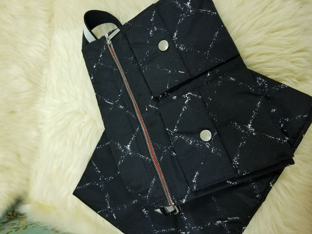 CHANEL シャネル　ウエストポーチ　ボディバッグ