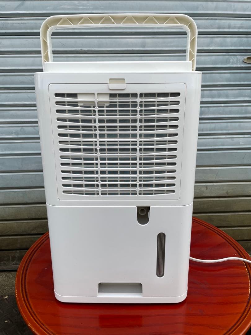 除湿機 DCE-6515 ホワイト 2017年製