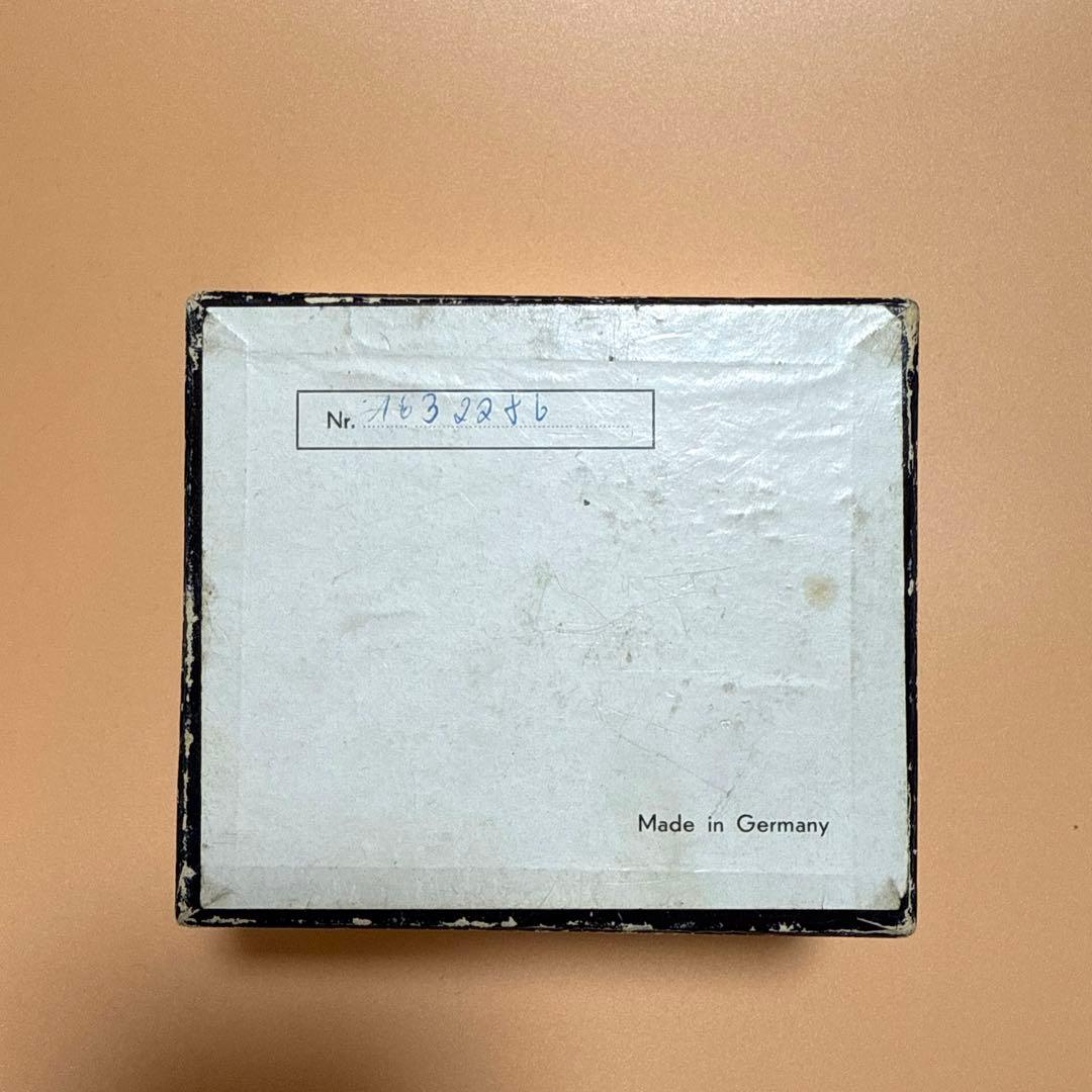 ⭐︎超希少⭐︎ ライカ ズミクロン8枚玉 メガネ付 元箱 初期デザイン(箱のみ)