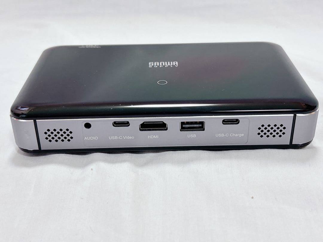 美品　サンワサプライ　モバイルプロジェクター　400-PRJ024