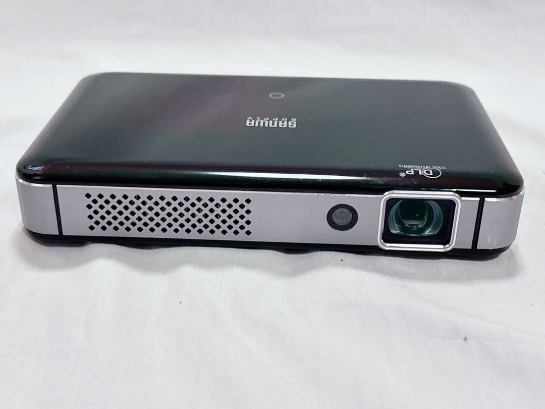 美品　サンワサプライ　モバイルプロジェクター　400-PRJ024